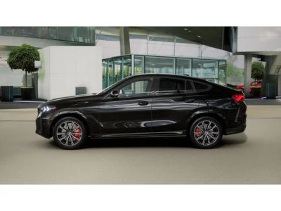 2027 BMW X6 - Photo 4