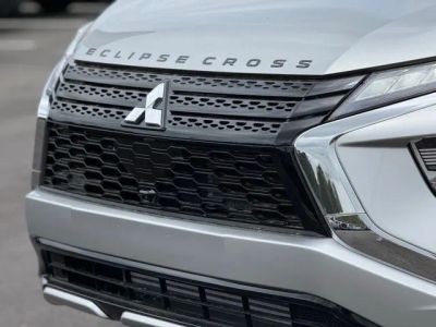 2025 Mitsubishi Eclipse Cross — detail view