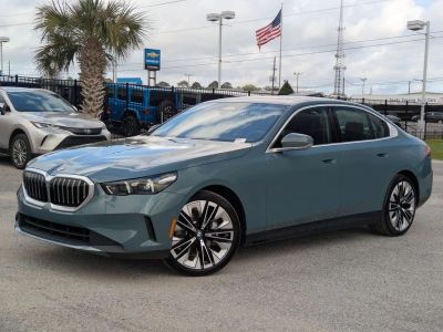 2024 BMW 5 Series - Photo 1