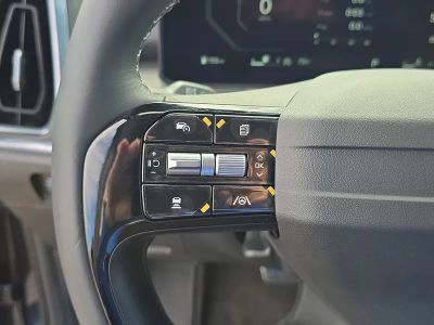 2026 Kia Sorento — photo 32 view