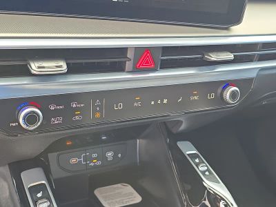 2026 Kia Sorento — photo 26 view