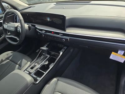2026 Kia Sorento — photo 12 view