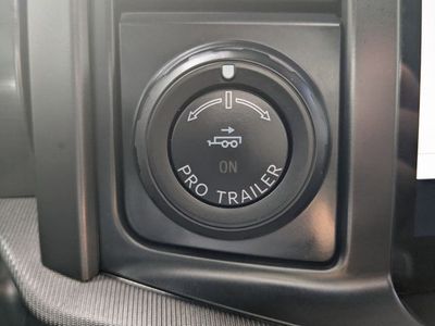 2025 Ford F-150 — photo 30 view