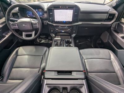 2025 Ford F-150 — photo 14 view