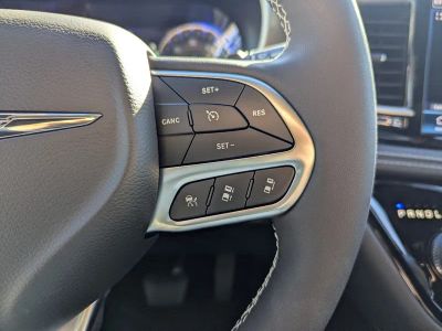 2026 Chrysler Pacifica — photo 19 view