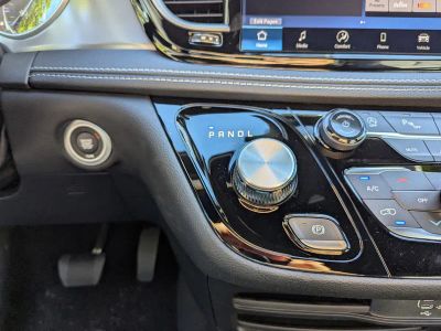 2026 Chrysler Pacifica — photo 16 view