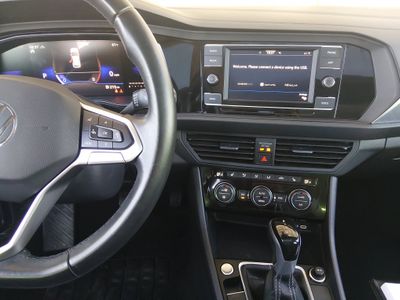 2024 Volkswagen Jetta - Photo 25