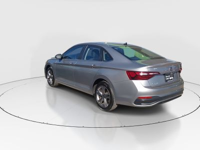 2024 Volkswagen Jetta - Photo 5