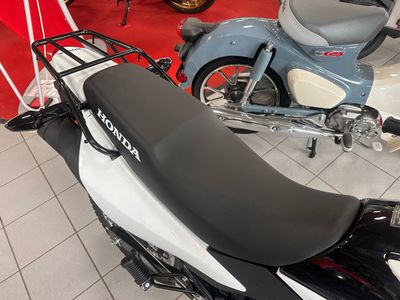 2025 Honda XR150L - Photo 8