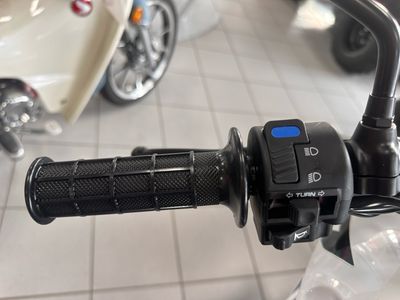2025 Honda XR150L - Photo 5