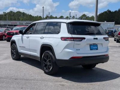 2025 Jeep Grand Cherokee L - Photo 3