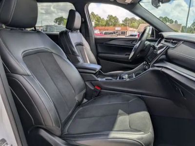 2025 Jeep Grand Cherokee L - Photo 24