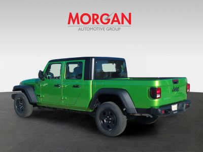 2026 Jeep Gladiator — photo 7 view