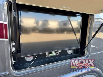 2018 DRV Luxury Suites Mobile Suites - Photo 19
