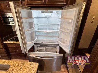 2018 DRV Luxury Suites Mobile Suites - Photo 46