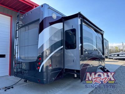 2018 DRV Luxury Suites Mobile Suites - Photo 7