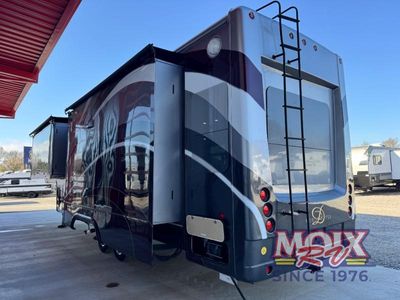 2018 DRV Luxury Suites Mobile Suites - Photo 5