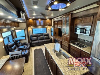 2018 DRV Luxury Suites Mobile Suites - Photo 27