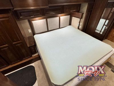2018 DRV Luxury Suites Mobile Suites - Photo 57