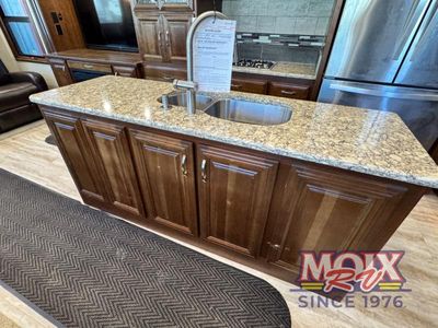 2018 DRV Luxury Suites Mobile Suites - Photo 49