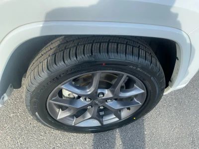 2021 Jeep Grand Cherokee — photo 22 view