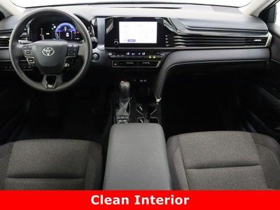 2025 Toyota Camry FWD - Photo 28