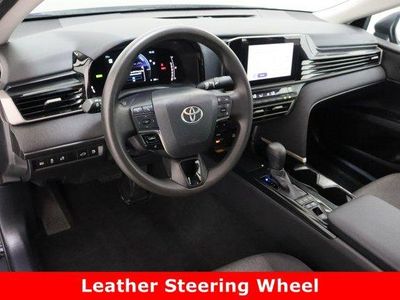 2025 Toyota Camry FWD - Photo 13