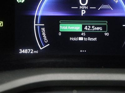 2025 Toyota Camry FWD - Photo 38