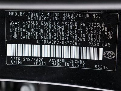 2025 Toyota Camry FWD - Photo 39