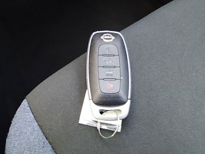 2024 Nissan Versa - Photo 15