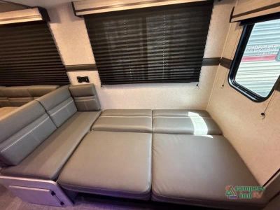 2024 CrossRoads RV Zinger - Photo 26