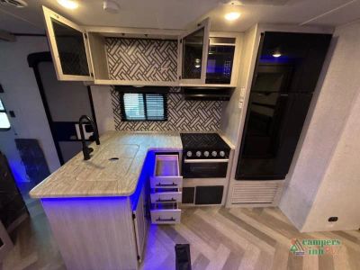 2024 CrossRoads RV Zinger - Photo 42