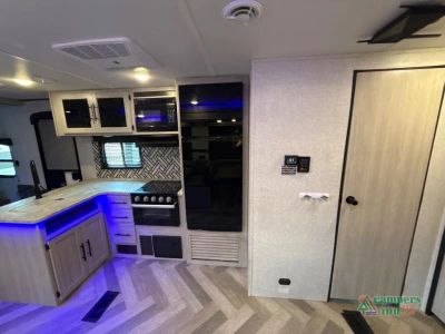 2024 CrossRoads RV Zinger - Photo 19