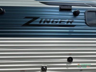 2024 CrossRoads RV Zinger - Photo 9