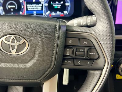 2026 Toyota 4Runner - Photo 17