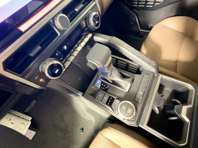 2026 Toyota 4Runner - Photo 22