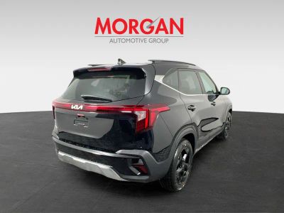 2026 Kia Seltos — rear three-quarter view