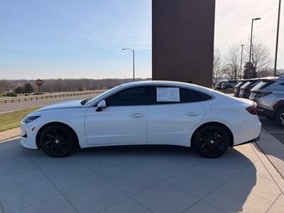 2020 Hyundai Sonata Hybrid - Photo 3