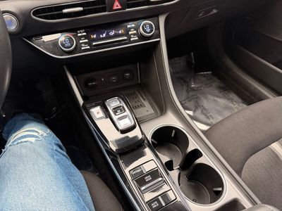 2020 Hyundai Sonata Hybrid - Photo 22