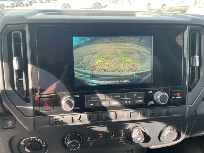 2026 Nissan Frontier — photo 11 view