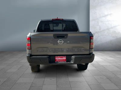 2026 Nissan Frontier — detail view