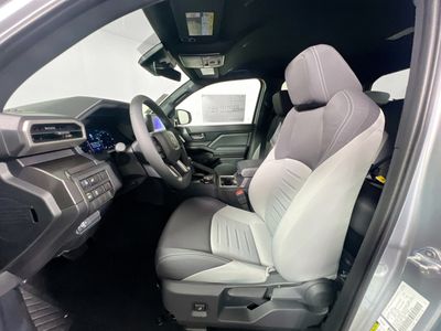 2025 Toyota Tacoma 4WD — photo 12 view