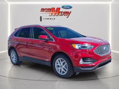2024 Ford Edge — rear three-quarter view