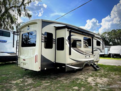2019 Jayco Pinnacle - Photo 2
