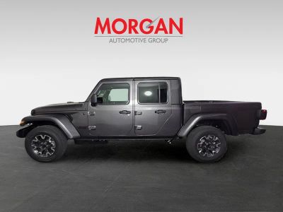 2026 Jeep Gladiator — engine compartment view