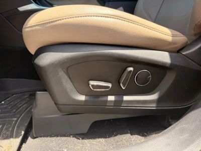 2020 Ford Explorer — photo 13 view