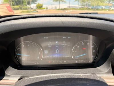 2020 Ford Explorer — photo 18 view