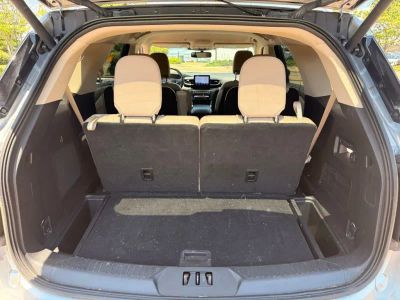 2020 Ford Explorer — photo 16 view