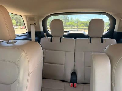 2020 Ford Explorer — photo 17 view