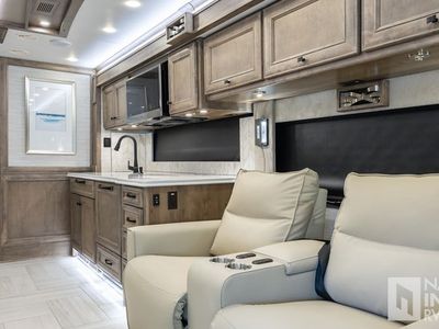 2026 Tiffin Motorhomes Phaeton - Photo 12